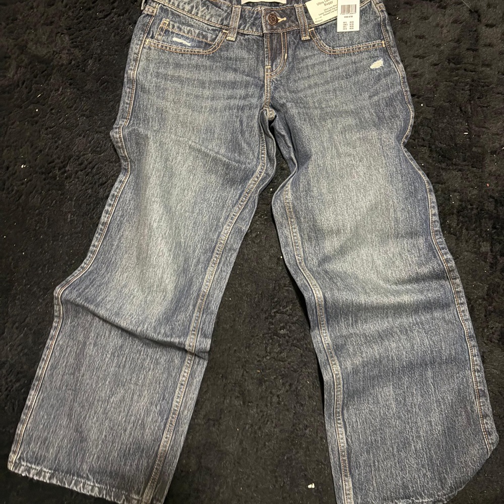 Hollister Ultra Low-Rise Baggy Jeans - Dark Blue